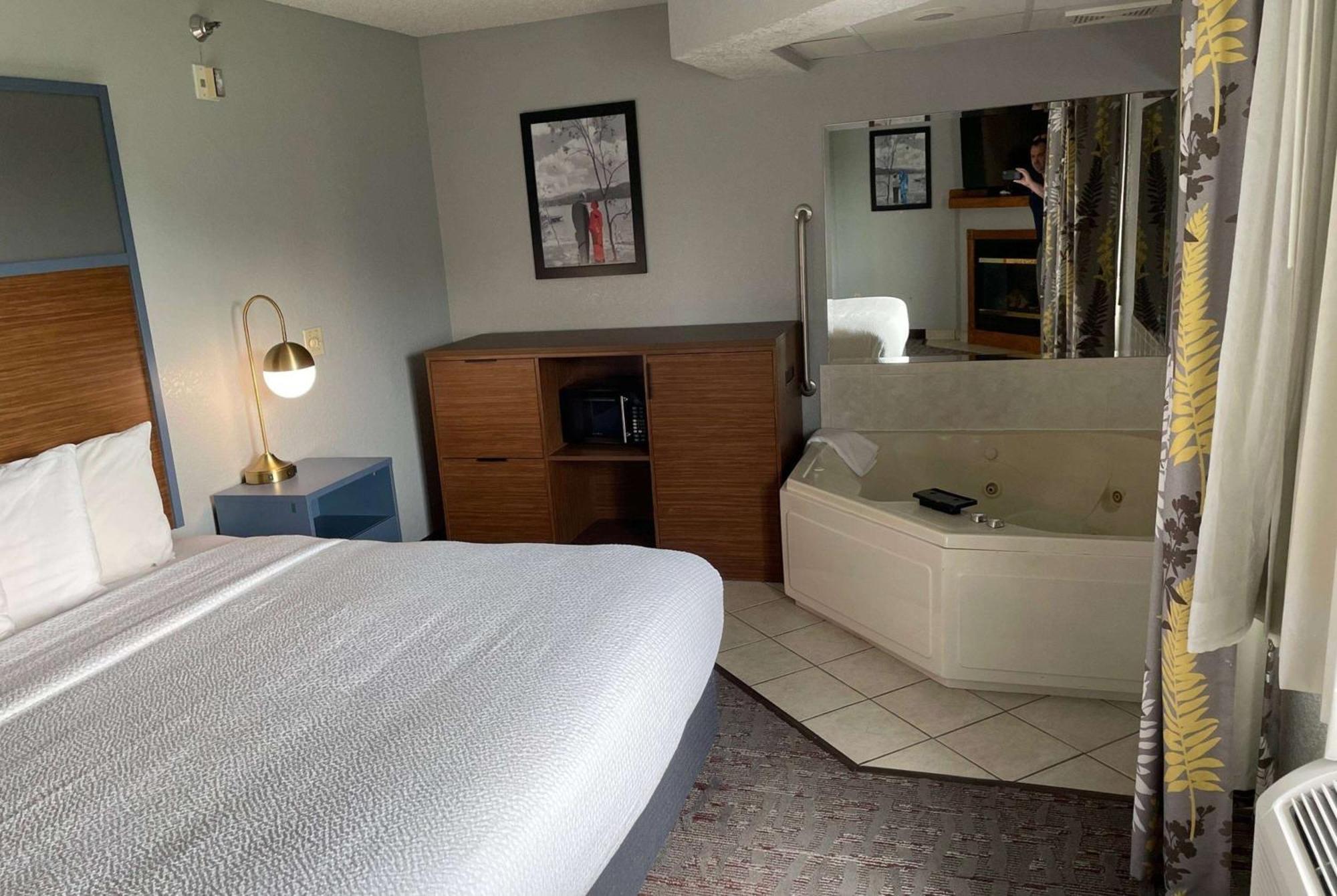 Americinn By Wyndham Ankeny/Des Moines Екстер'єр фото